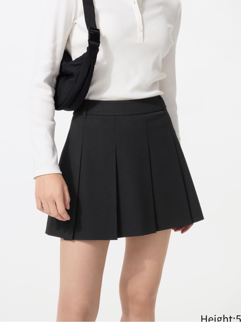 Uniqlo Black Pleated Women’s Skort